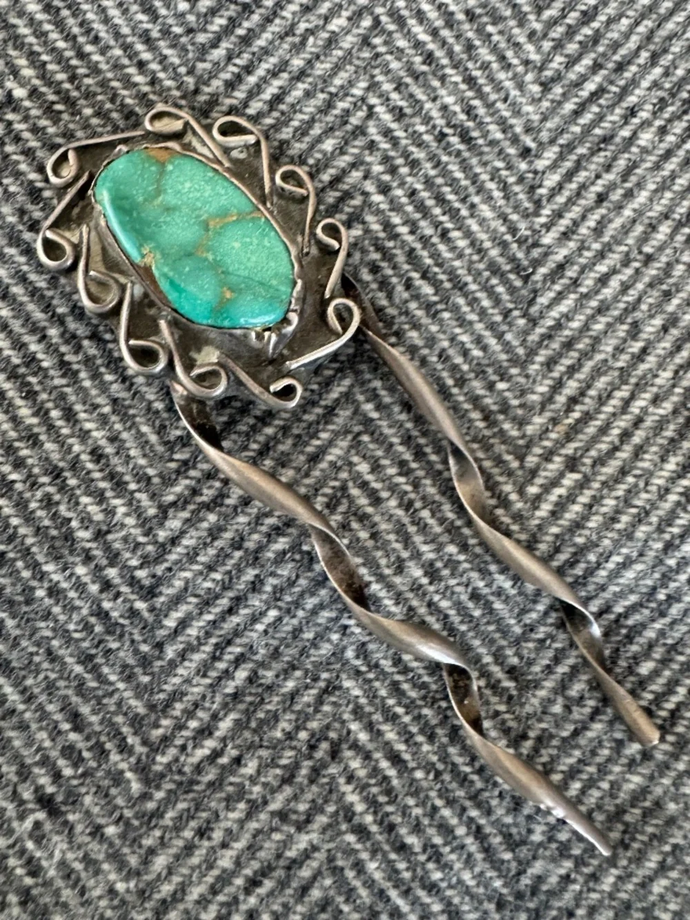 VINTAGE STERLING SILVER AND TURQUOISE HAIR PIN